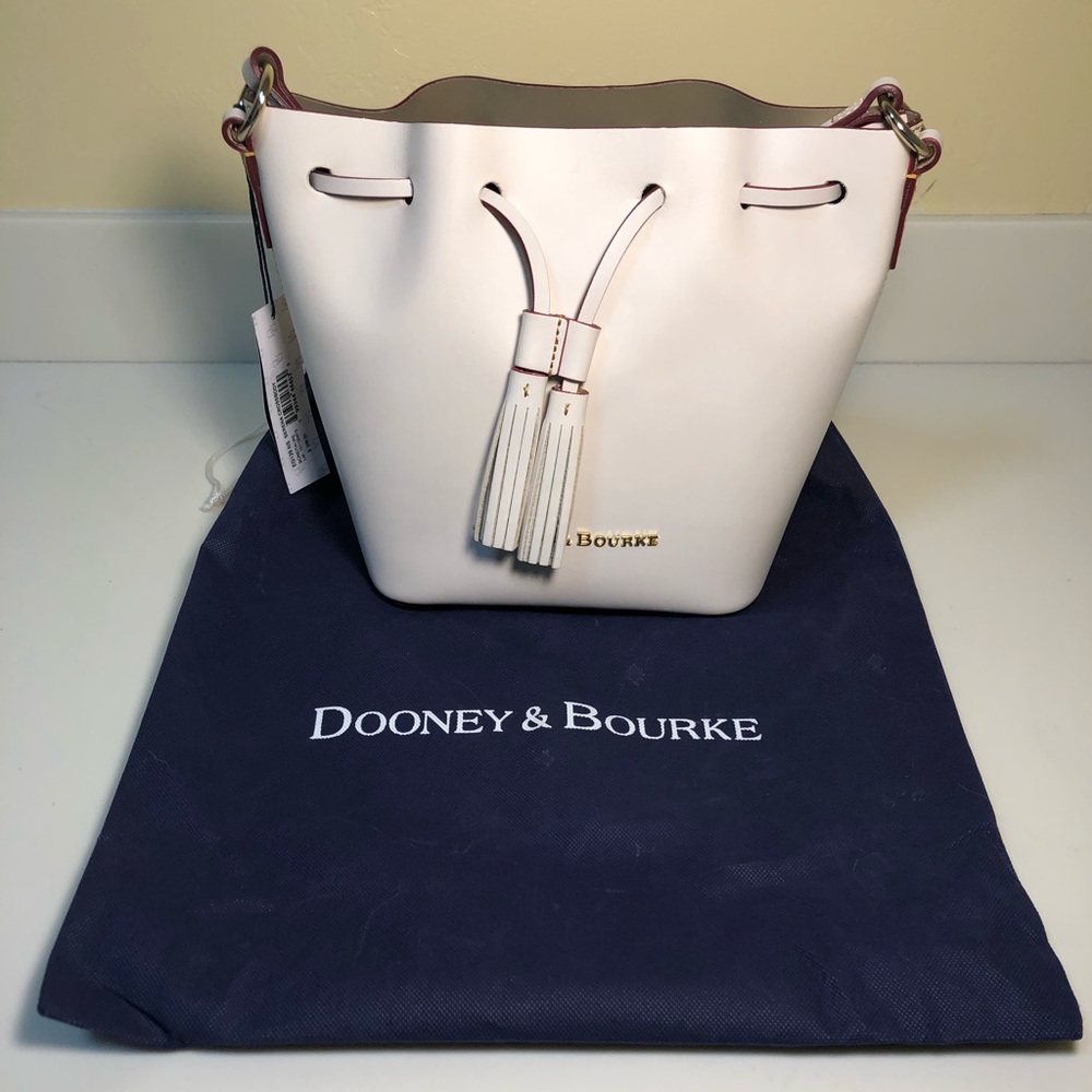 Dooney and Bourke purse.